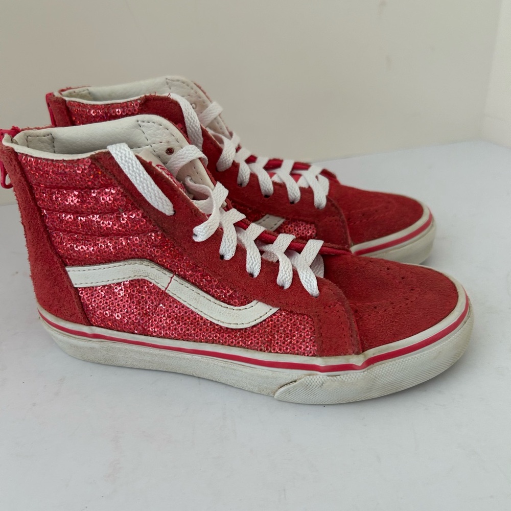 Vans SK-8 Hi-Zip Sneakers w/Micro sequins in Paradise Pink/white. Size 1. Fair